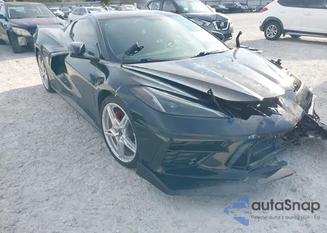 2021 Chevrolet Corvette Stingray z USA, uszkodzony, nr VIN 1G1YC2D40M5110356